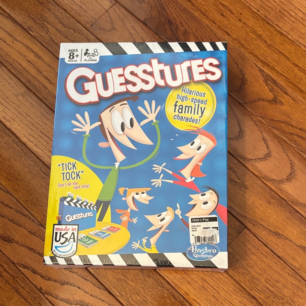 NEW Hasbro Gaming Guesstures Game
